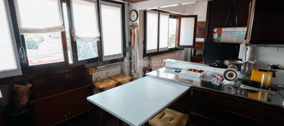 Apartamento de 3 habitaciónes en Merate, Italy No. 3121 8