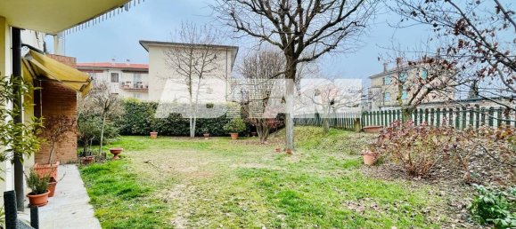 12 rooms Villa in Mogliano Veneto, Italy No. 103561 10