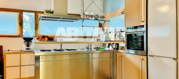 12 rooms Villa in Mogliano Veneto, Italy No. 103561 25