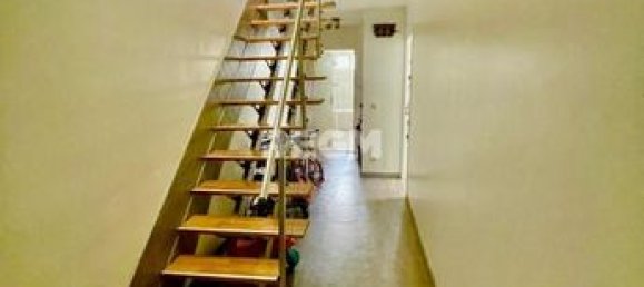 2 bedrooms Duplex in Sevran, France No. 310312 4