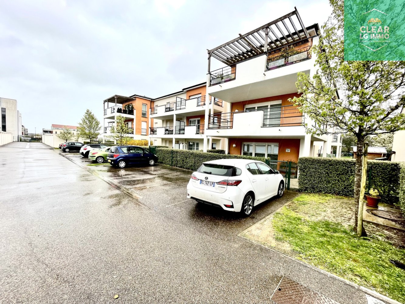 Apartamento de 2 dormitorios en Yutz, France No. 248206