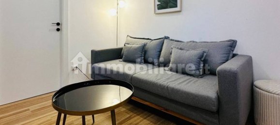 2 bedrooms Apartment in Rome, Italy No. 101141 2