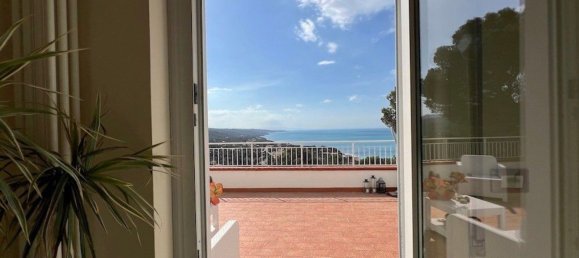 13 rooms Villa in Livorno, Italy No. 152145 5