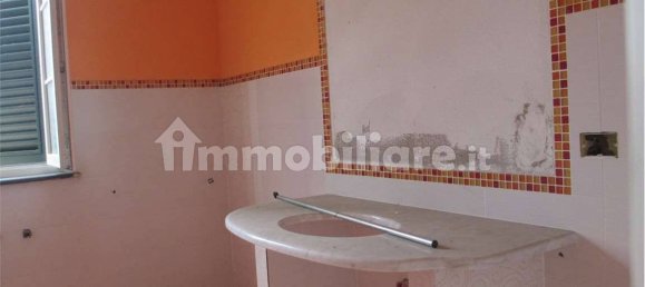2 Schlafzimmer Villa in Capannori, Italy, Nr. 106887 14