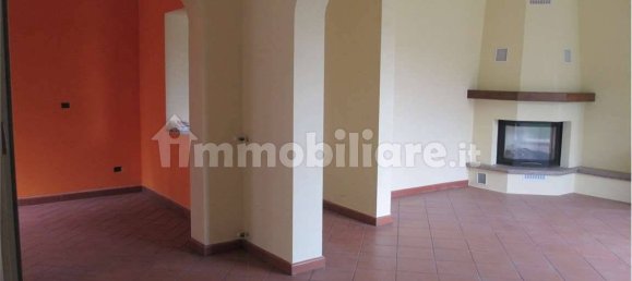 2 Schlafzimmer Villa in Capannori, Italy, Nr. 106887 3