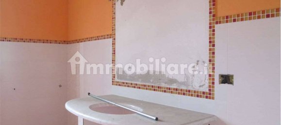 2 Schlafzimmer Villa in Capannori, Italy, Nr. 106887 15