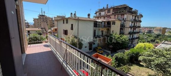 Квартира с 3 комнатами в Ментана, Италия № 259048 5