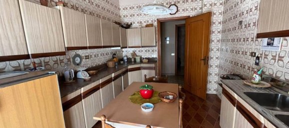 6 rooms Apartment in Pachino, Italy No. 146594 6