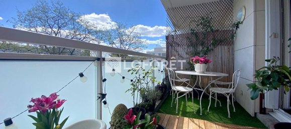 2 bedrooms Apartment in Suresnes, France No. 183862 2