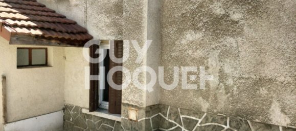 5 bedrooms House in Rhone, France No. 298477 2