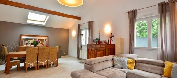 Villa de 4 dormitorios en Amberieux-en-Dombes, France No. 204181 2