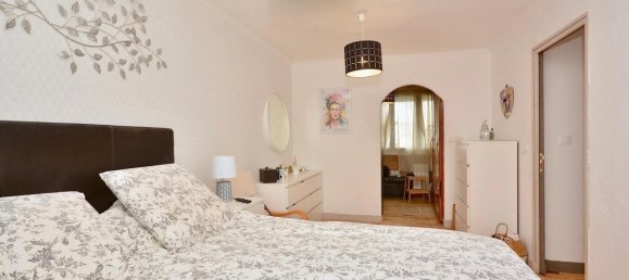 Villa de 4 dormitorios en Amberieux-en-Dombes, France No. 204181 22