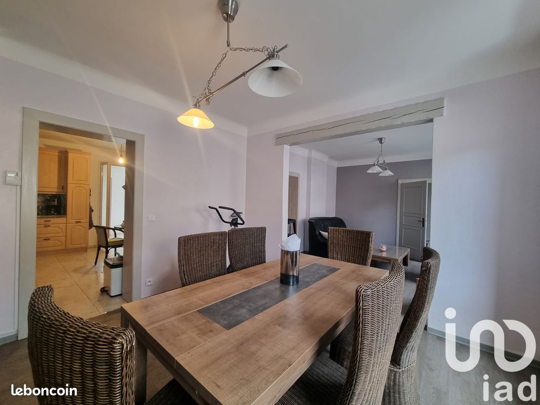 Apartamento de 5 divisões em Forbach, France N.º 52819