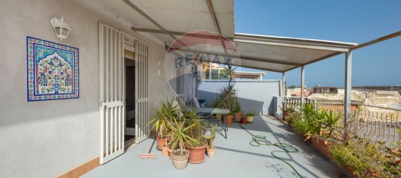 Apartamento de 4 divisões em Catania, Italy N.º 293178 17