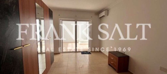 2 غرف نوم طابقين في Mosta, Malta رقم 5145 7