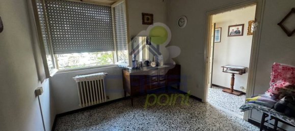 3 bedrooms Villa in Corzano, Italy No. 303526 5