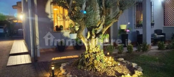 Casa de 3 dormitorios en Curtatone, Italy No. 286861 9