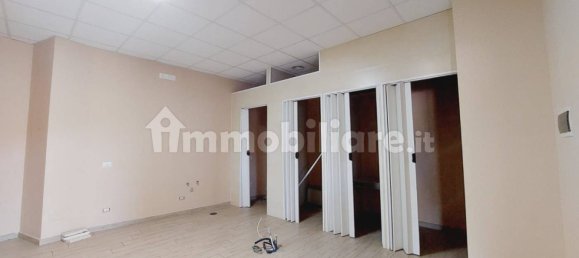 5 rooms Commercial property in Frosinone, Italy No. 29215 25