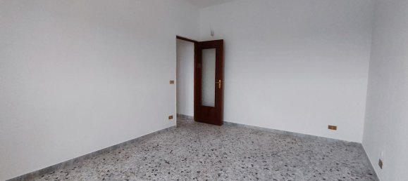 2 rooms Apartment in Bari, Italy No. 311953 9