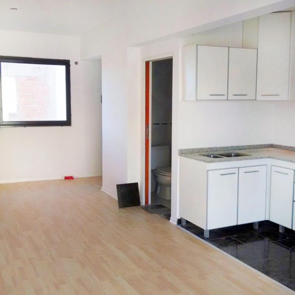 Studio in Buenos Aires, Argentina No. 79567