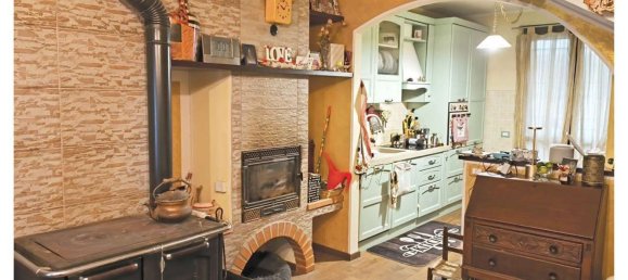 4 bedrooms House in Monsummano Terme, Italy No. 313435 2