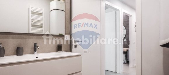 Квартира с 2 спальнями в Бусто Арсицио, Италия № 269587 22