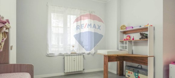 Квартира с 2 спальнями в Бусто Арсицио, Италия № 269587 20