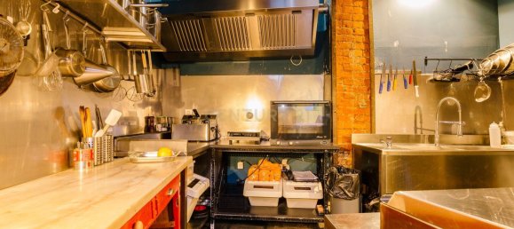 Коммерческая недвижимость 130м² в Лиссабон, Португалия № 96811 2