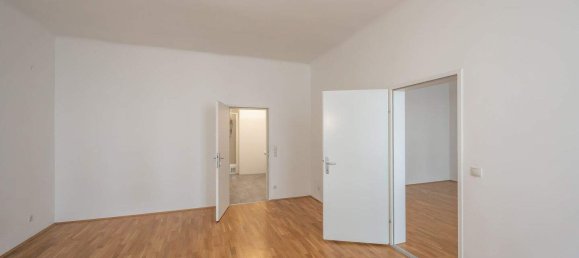 Квартира с 2 комнатами в Йозефштадт, Австрия № 122466 3