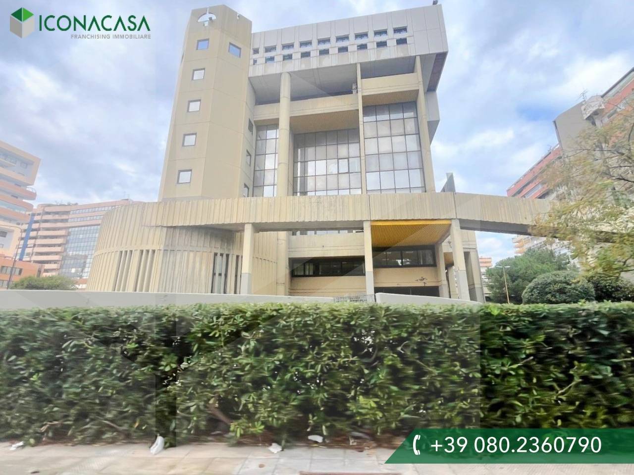 Parkplatz in Bari, Italy 12m², Nr. 25415