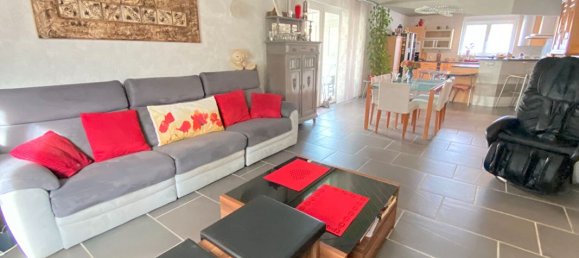 Дом с 3 спальнями в Атстат, Франция № 229013 8