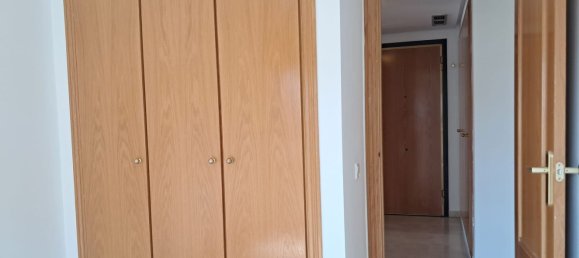 3 bedrooms Apartment in Valencia, Spain No. 137478 12