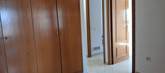 3 bedrooms Apartment in Valencia, Spain No. 137478 19