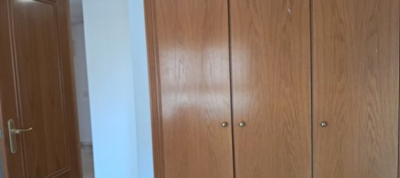 3 bedrooms Apartment in Valencia, Spain No. 137478 11