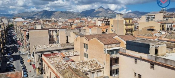 Apartamento de 5 dormitorios en Palermo, Italy No. 296499 5