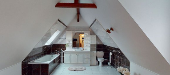 3 bedrooms House in Pontoise, France No. 185726 8