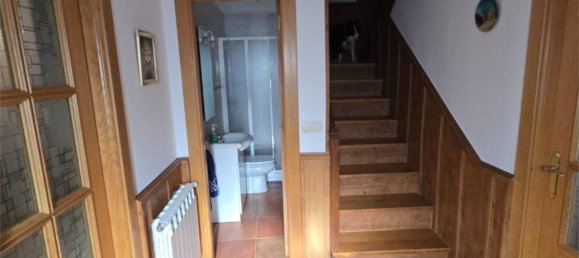 Adosado de 4 dormitorios en Zamora, Spain No. 191519 4