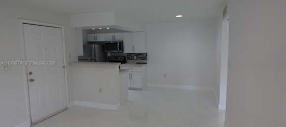 1 غرف نوم عقار تجاري في Miami, الولايات المتحدة رقم 614450 2