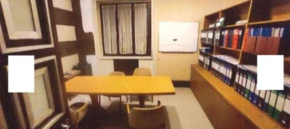 Офис 320м² в Милан, Италия № 239104 10