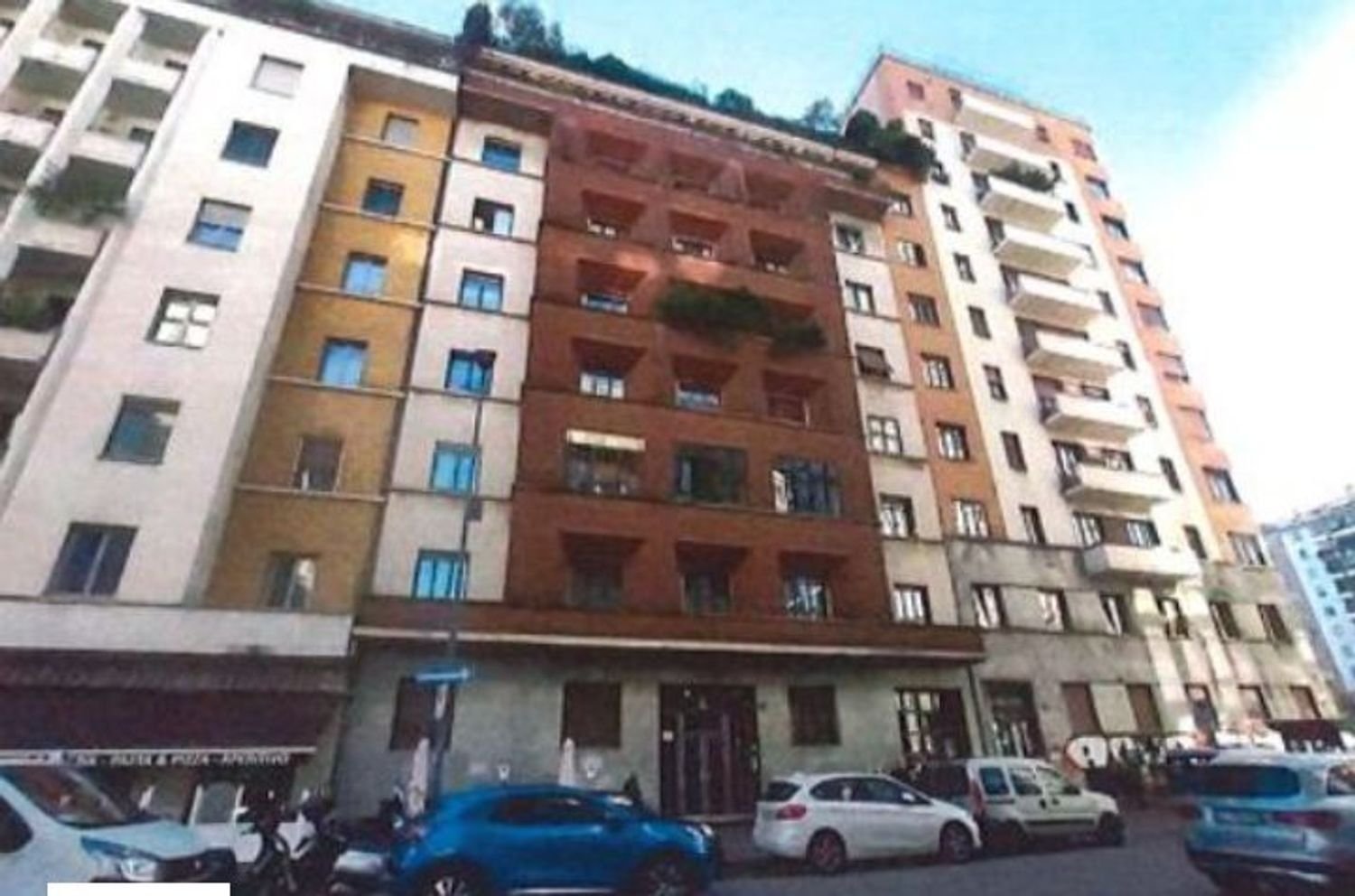 Офис 320м² в Милан, Италия № 239104