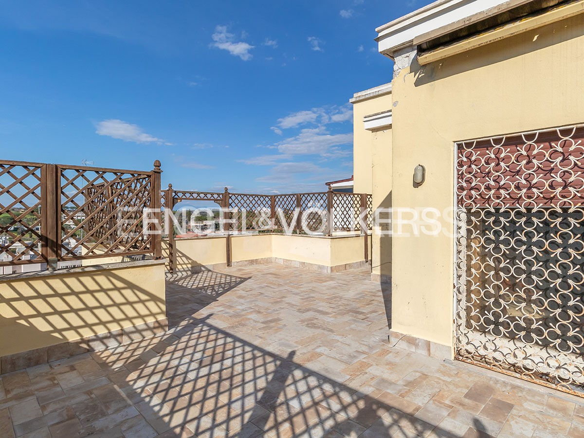 Пентхаус с 3 спальнями в Рим, Италия № 136015