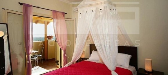 2 bedrooms Villa in Crete, Greece No. 323 6