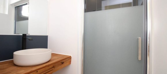 6 bedrooms House in Fretin, France No. 69150 4