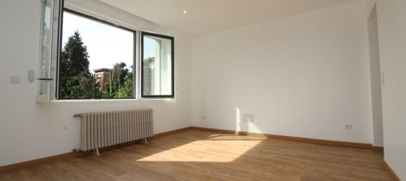 6 bedrooms House in Fretin, France No. 69150 9