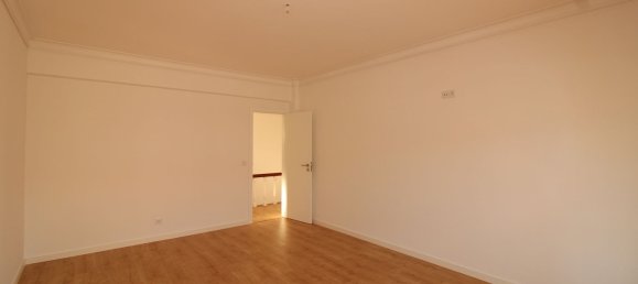 5 bedrooms House in Loures, Portugal No. 166948 5