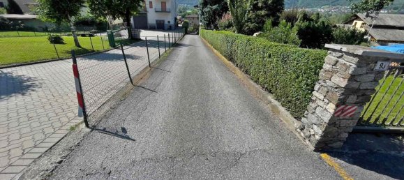 3-salle Appartement à Berbenno di Valtellina, Italy No. 89774 3