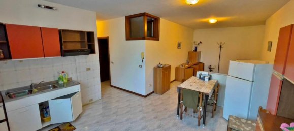 3-salle Appartement à Berbenno di Valtellina, Italy No. 89774 23