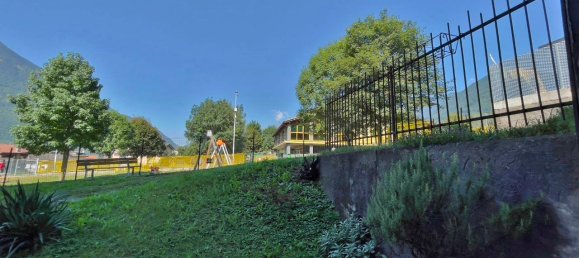 3-salle Appartement à Berbenno di Valtellina, Italy No. 89774 5