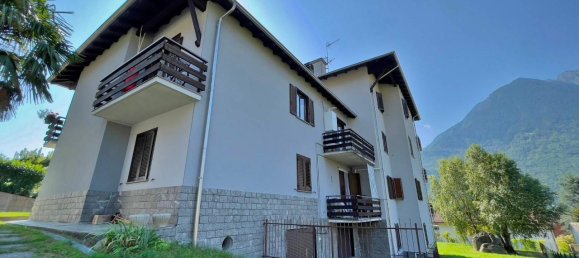 3-salle Appartement à Berbenno di Valtellina, Italy No. 89774 6