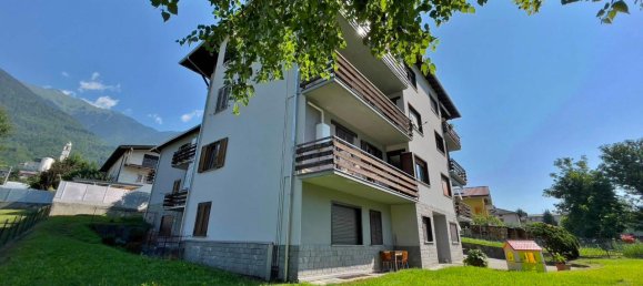 3-salle Appartement à Berbenno di Valtellina, Italy No. 89774 16